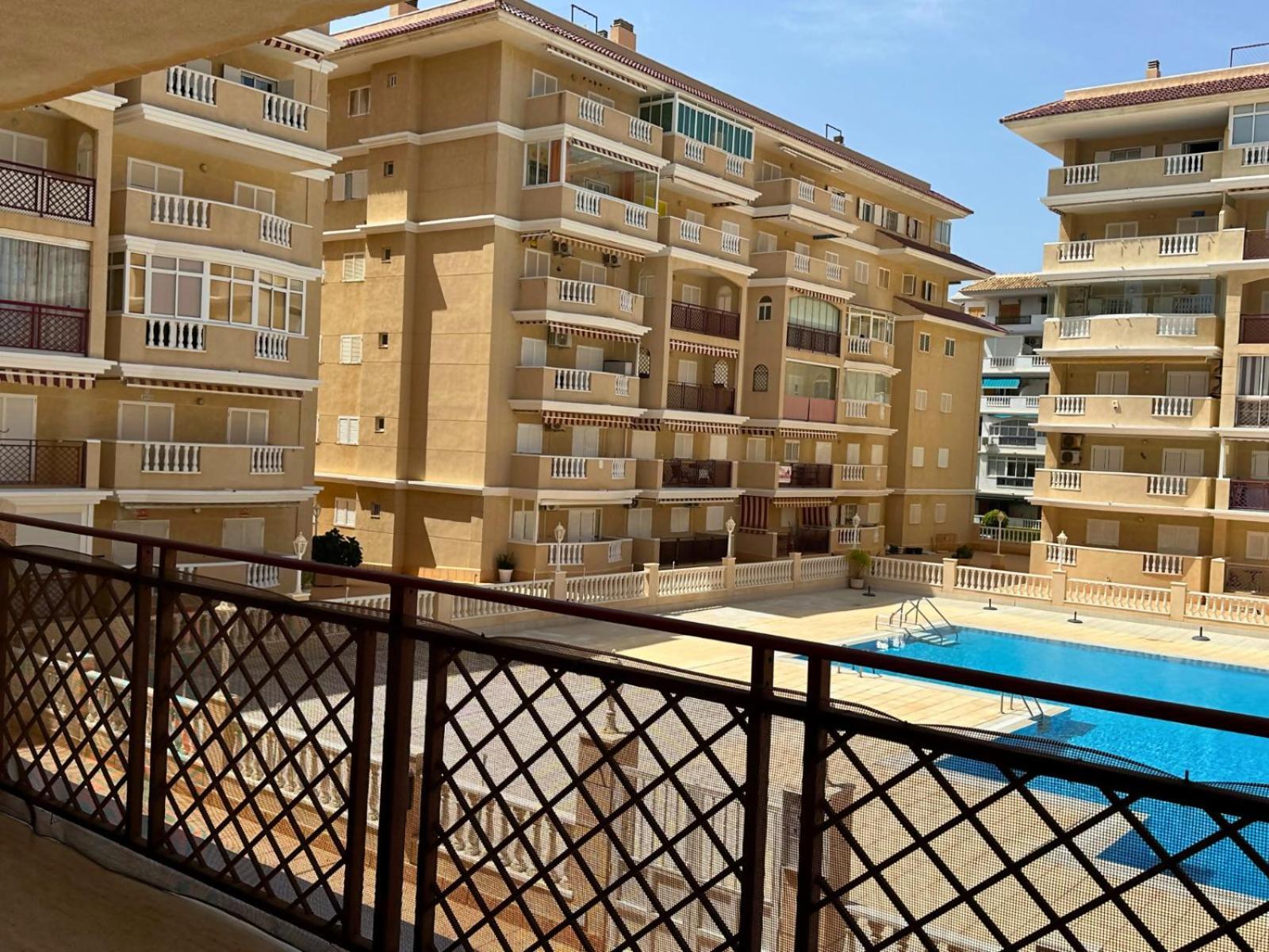 Cipres 4 Apartamento En Urbanizacion Con Piscina 또레비에하 외부 사진